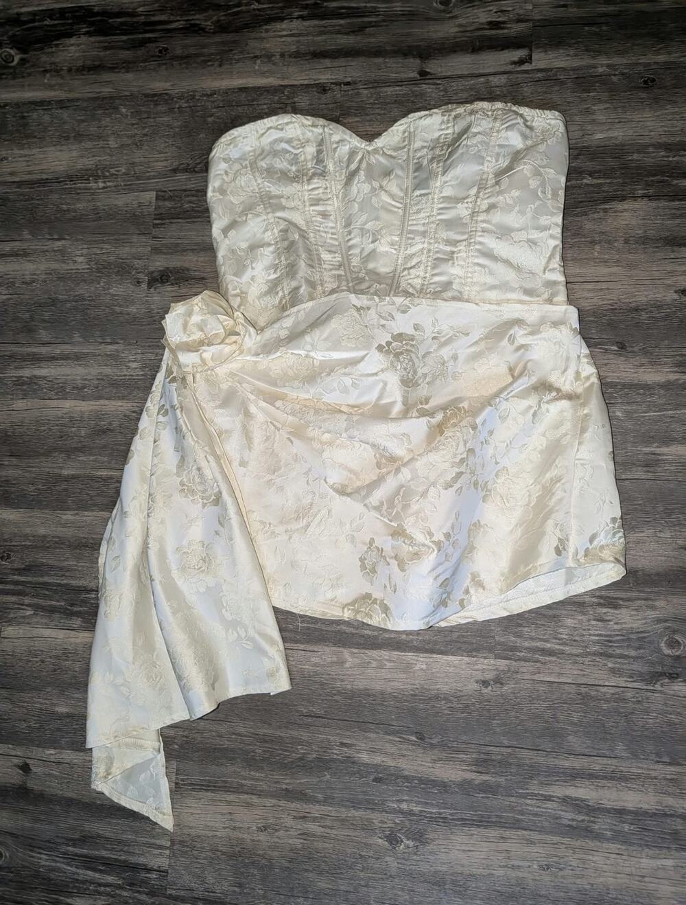 NEW! PrettyLittleThing Cream Strapless Drape Sash Elegant Romper Plus Size 14